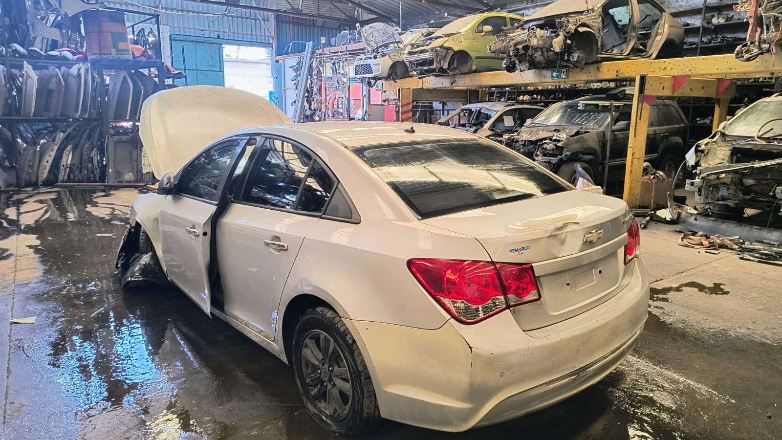  Chevrolet CRUZE II LS 2010    EN DESARME